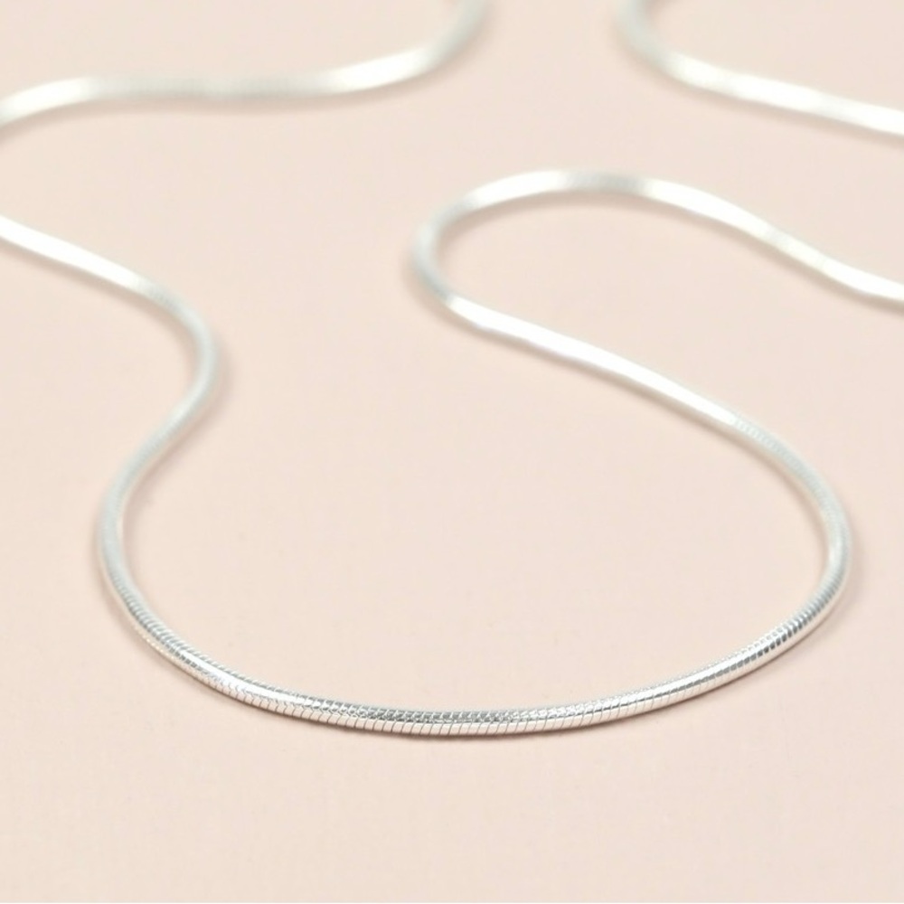 Genuine Italian 925 Sterling Silver 2mm or 3mm Snake Chain 18in/45cm Brand New - Picture 4 of 10